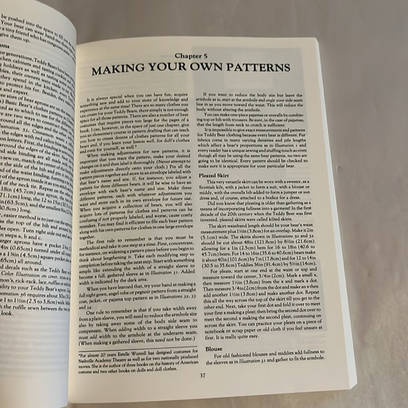 NWT Classic Teddy Bears Designs 24 Bears & Wardrobe BOOK Heirlooms 1996 Worrell - Picture 11 of 17